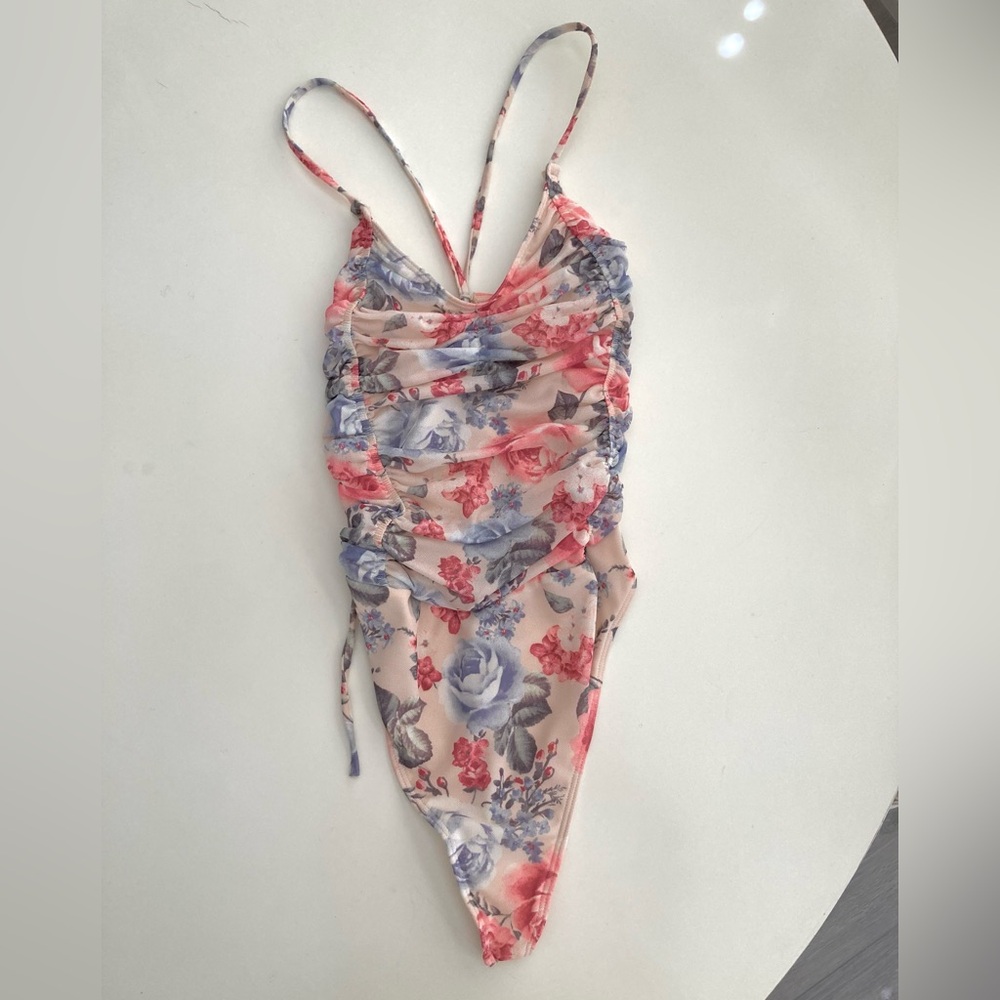 Forever 21 Floral Ruched Bodysuit